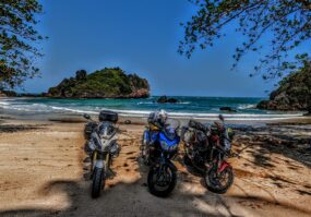 TBB Tours Bikes & Beaches. On da beach